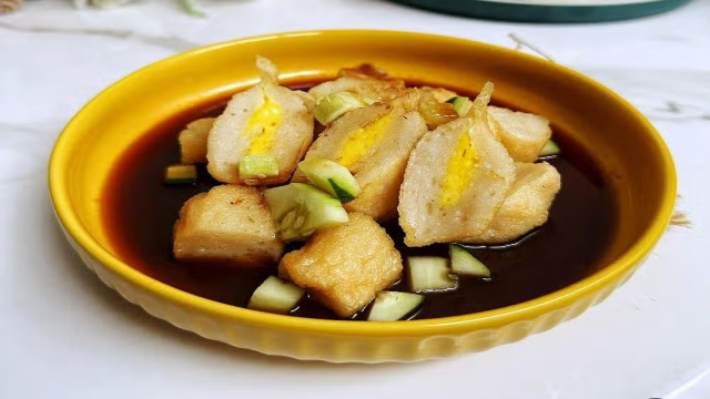 Pempek Palembang: Warisan Kuliner Nusantara yang Melegenda dan Mendunia